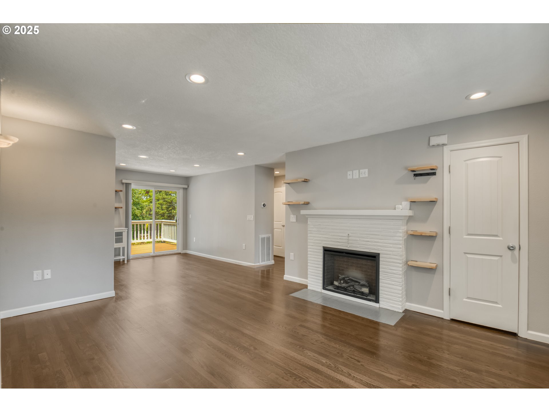 1007 SE 112TH AVE