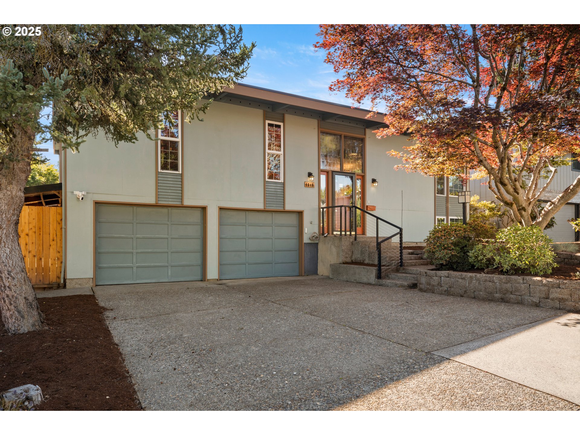 4648 SE 33RD PL