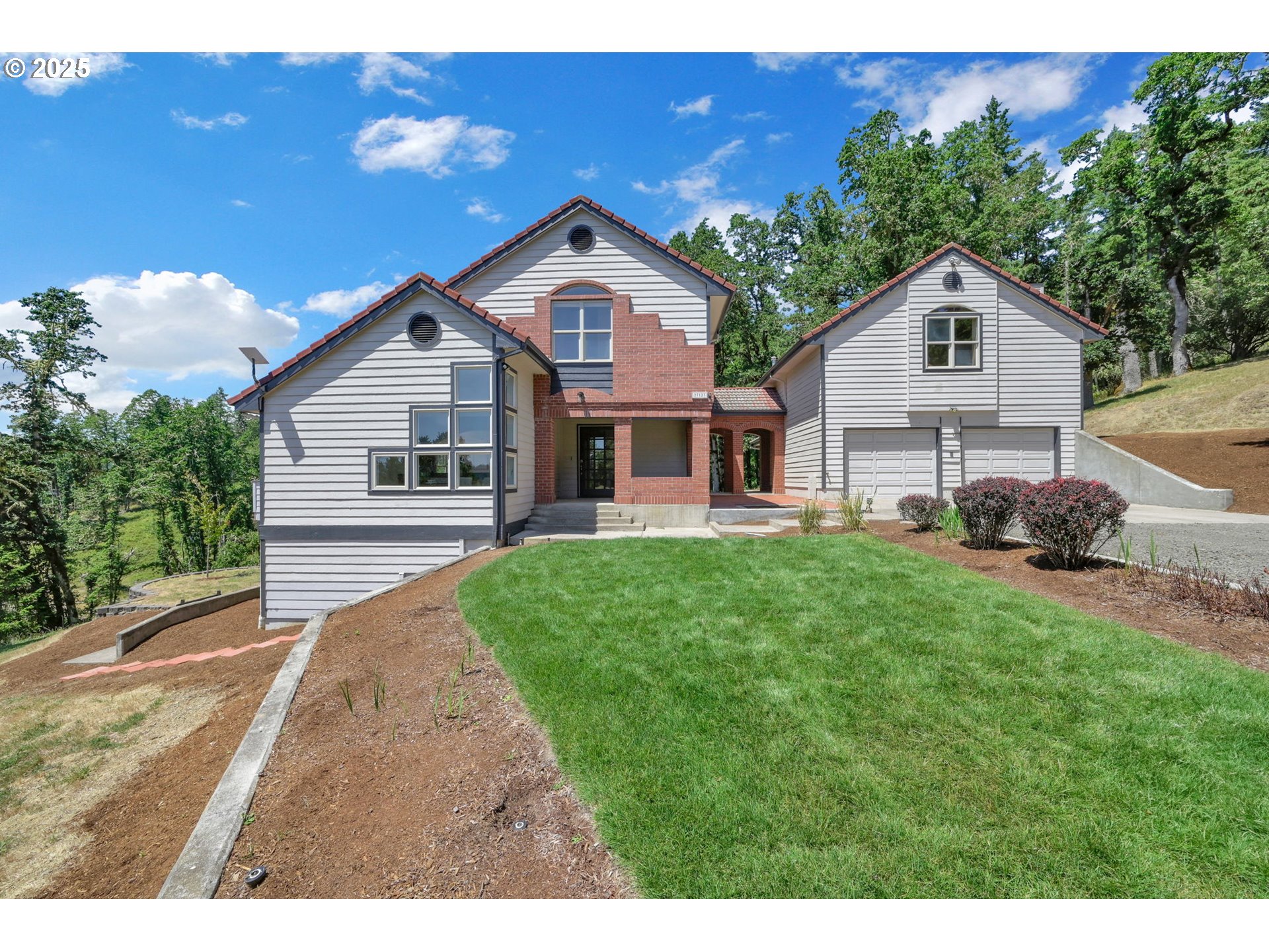 27127 BRIGGS HILL RD