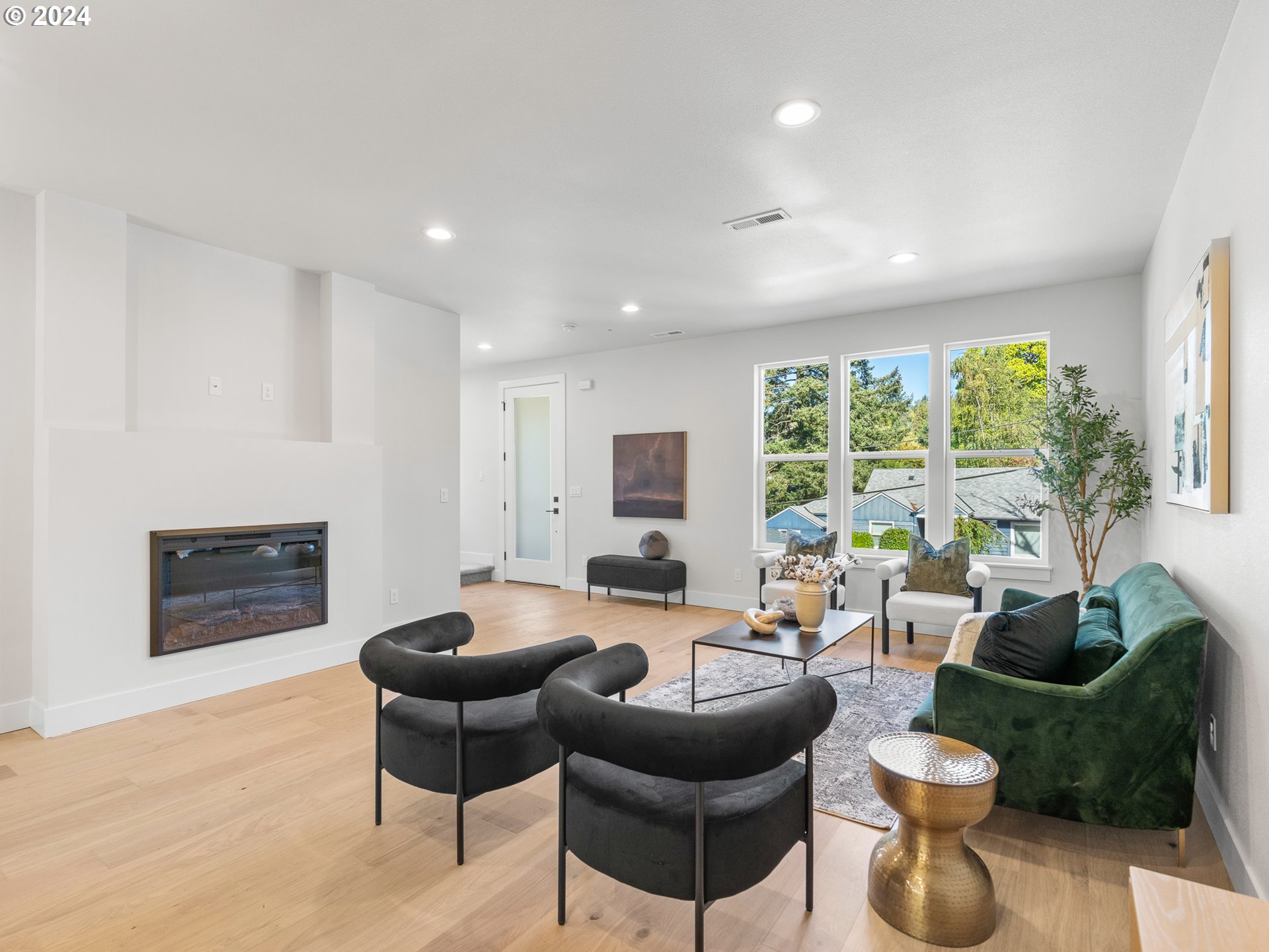 7630 SW 30th AVE