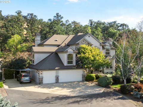 425 CROSS CREEK DR Roseburg OR 97471