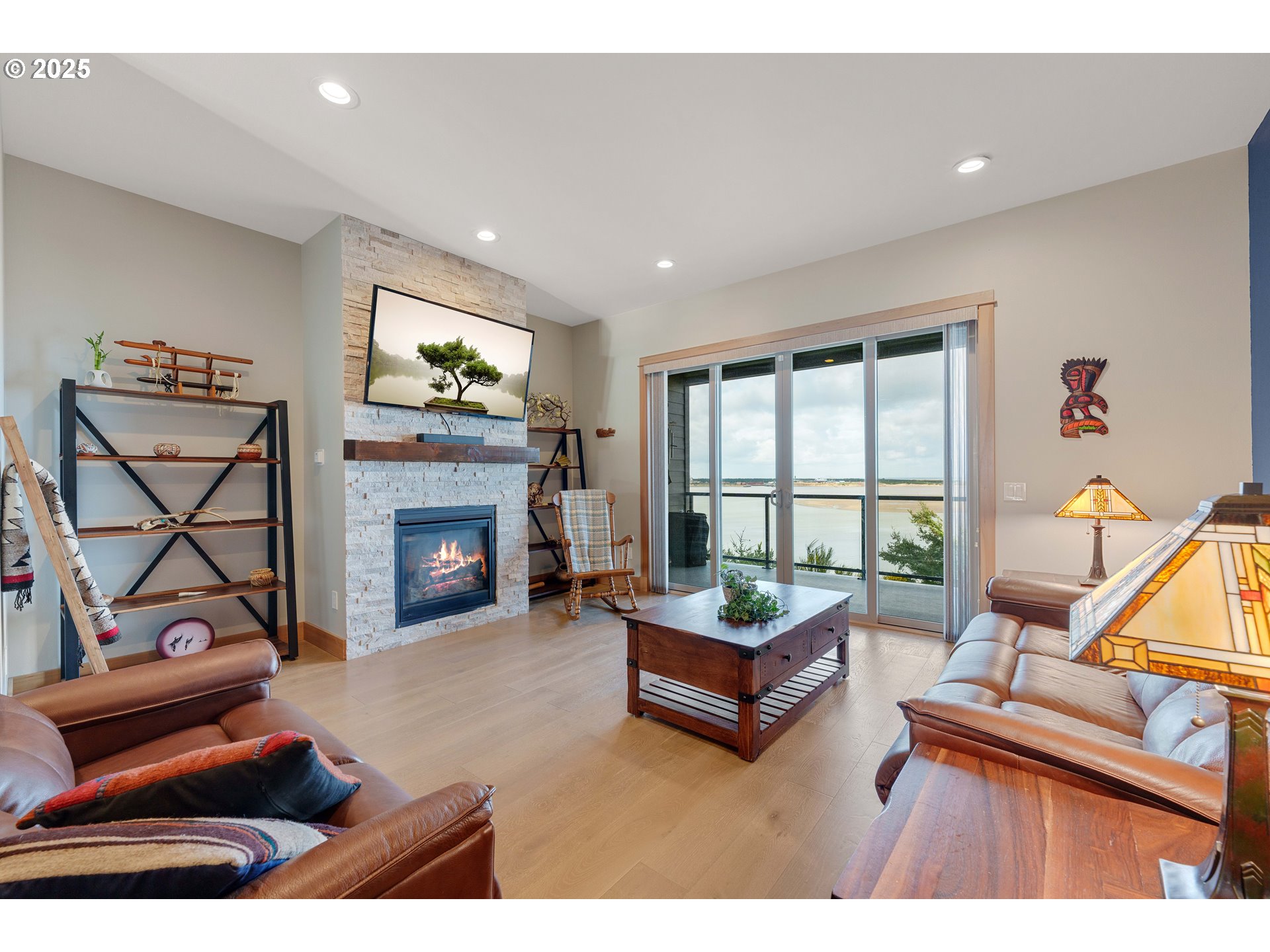 1344 SEAGATE AVE