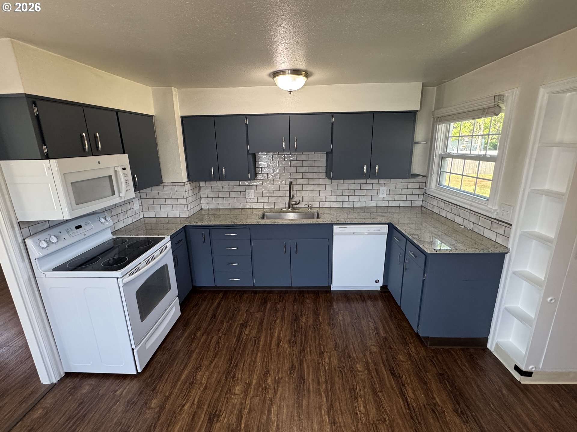 4950 SW 139TH AVE