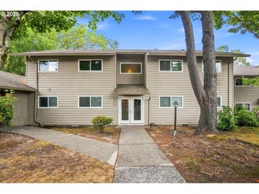11353 SW SPRINGWOOD DR Portland OR 97223