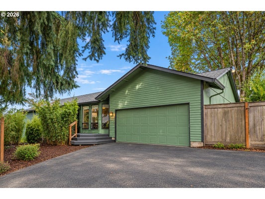 3951 SW CANBY ST, PORTLAND, OR 97219 - Image 00a9b1d487439255b7b3c31067cc0348/677624398