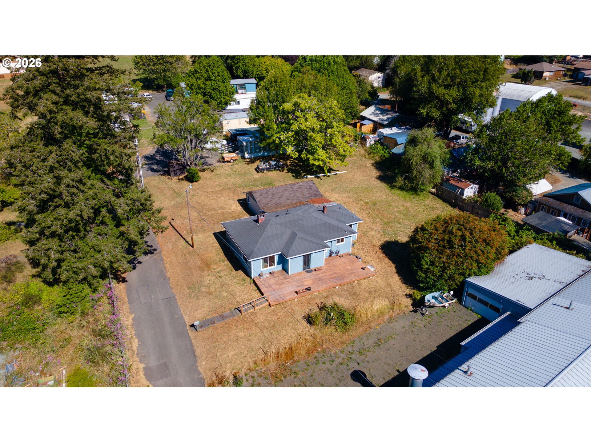1825 ROSEBURG RD