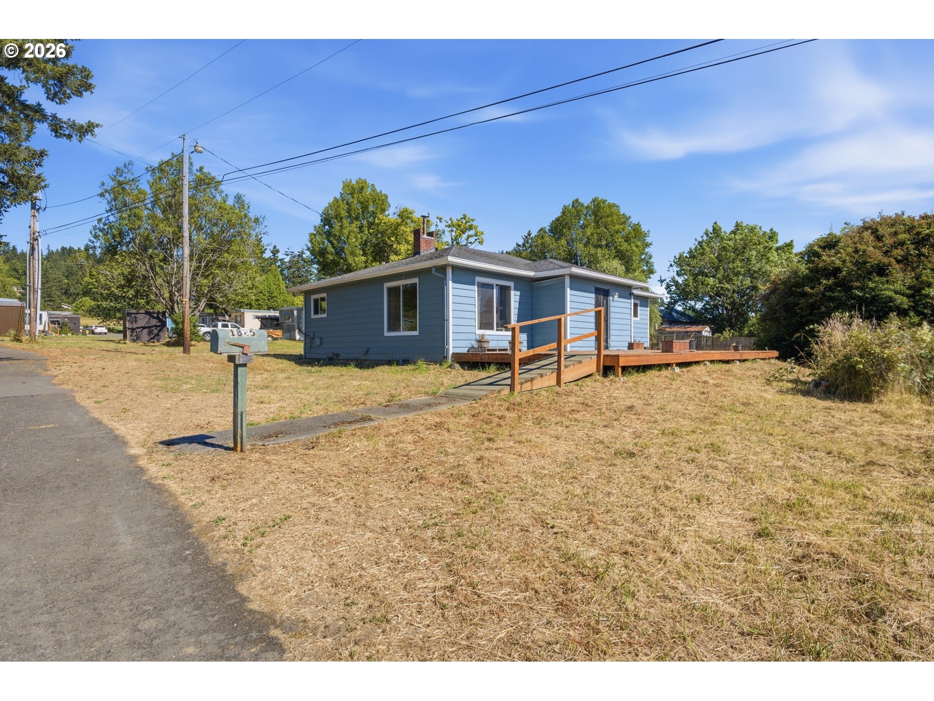 1825 ROSEBURG RD