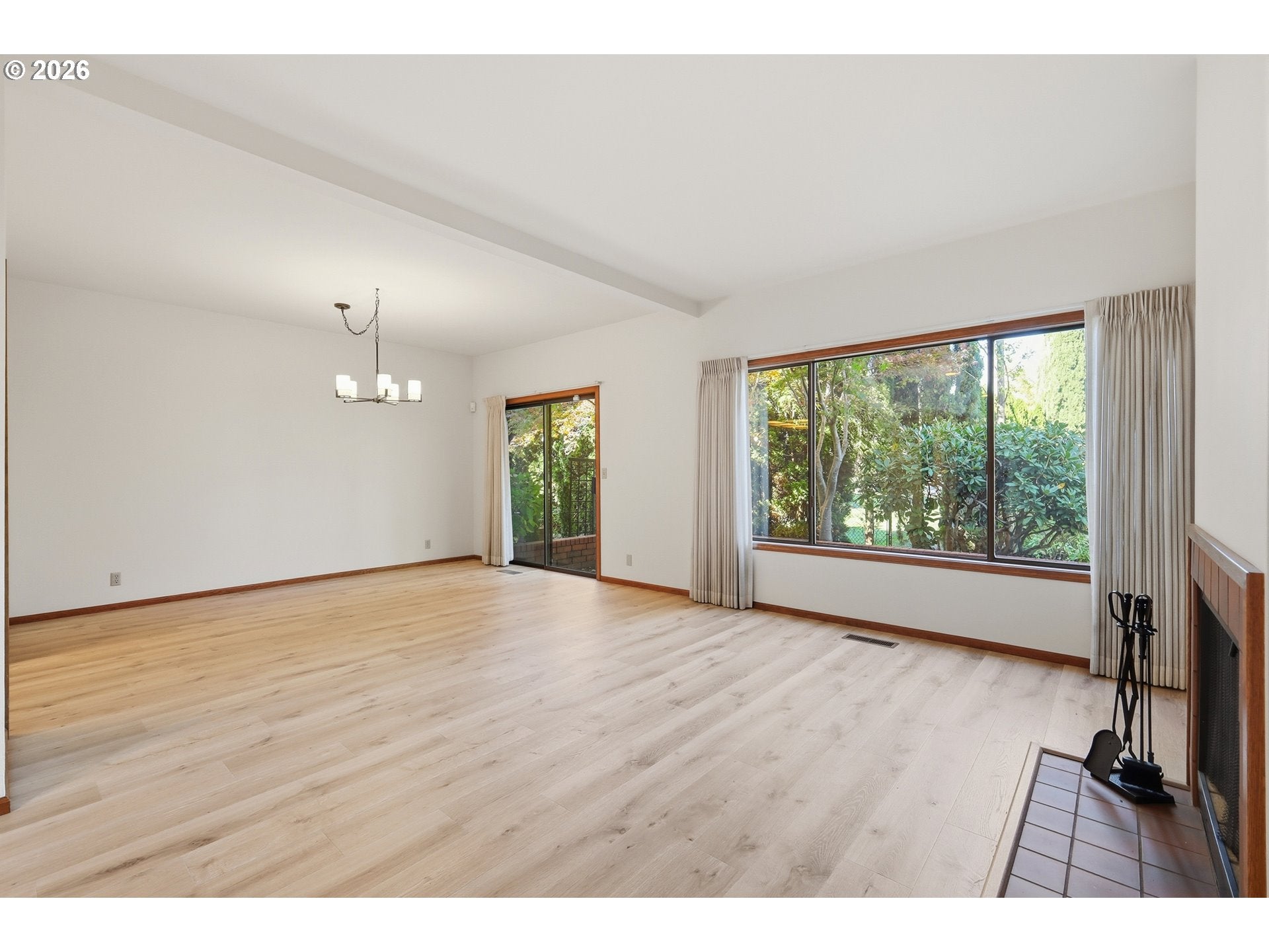587 WIMBLEDON CT
