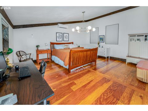 Tiny photo for 48367 Roaring Rapids Way, Oakridge, OR 97463 (MLS # 636596711)