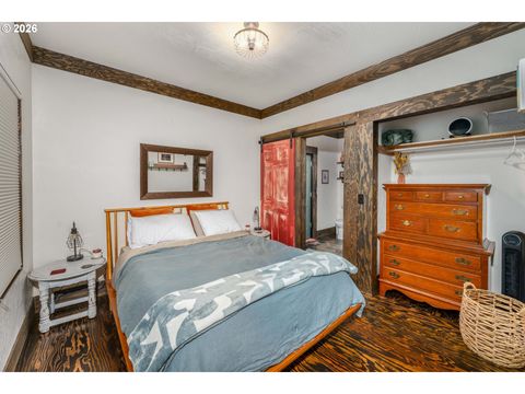 Tiny photo for 48367 Roaring Rapids Way, Oakridge, OR 97463 (MLS # 636596711)