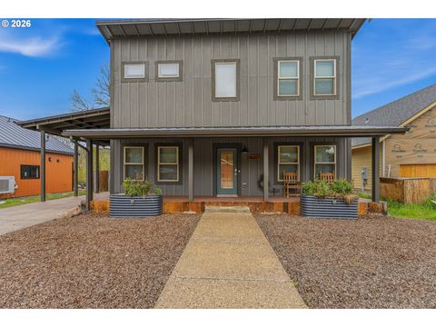 Tiny photo for 48367 Roaring Rapids Way, Oakridge, OR 97463 (MLS # 636596711)