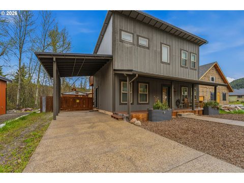 Tiny photo for 48367 Roaring Rapids Way, Oakridge, OR 97463 (MLS # 636596711)