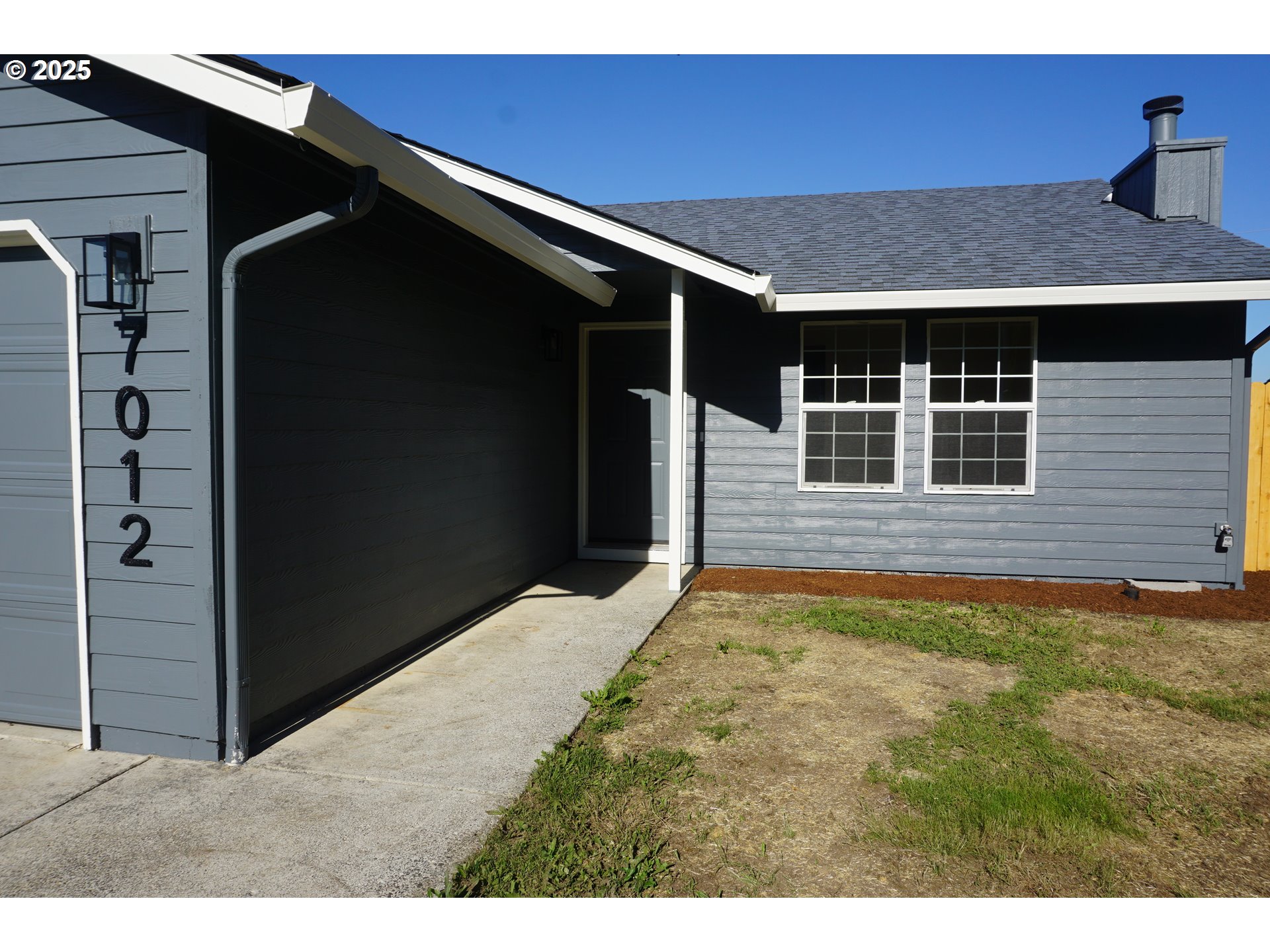 7012 NE 149TH CT