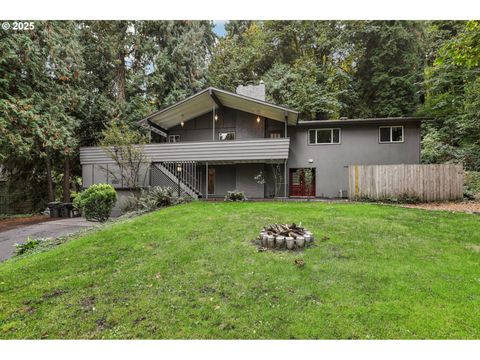 4880 SE ALDERCREST RD Milwaukie OR 97222