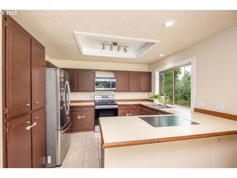 Tiny photo for 1193 Cedar Pl, Creswell, OR 97426 (MLS # 165787191)