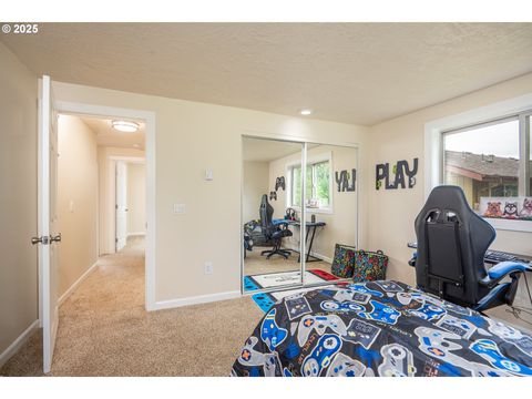 Tiny photo for 1193 Cedar Pl, Creswell, OR 97426 (MLS # 165787191)