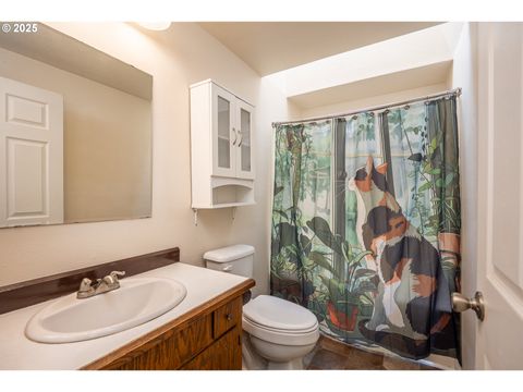 Tiny photo for 1193 Cedar Pl, Creswell, OR 97426 (MLS # 165787191)