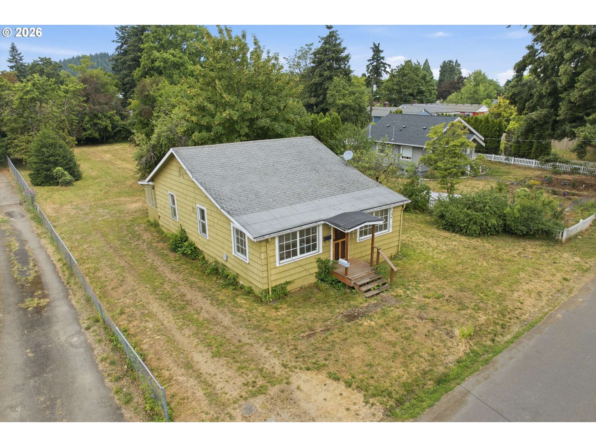 2121 SE 89TH AVE