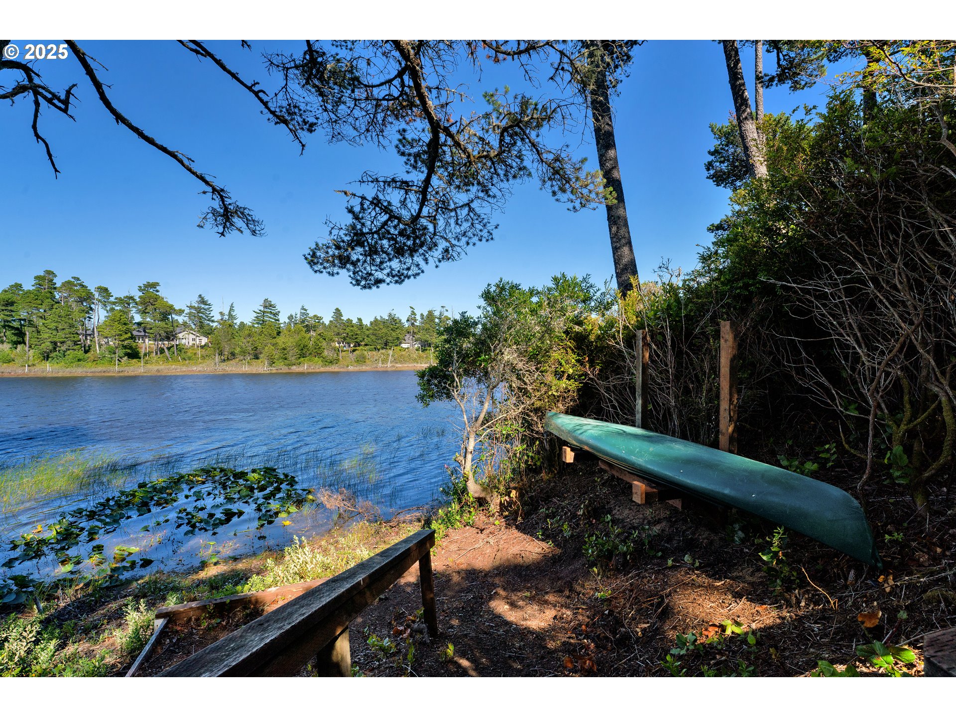 5041 HECETA BEACH RD