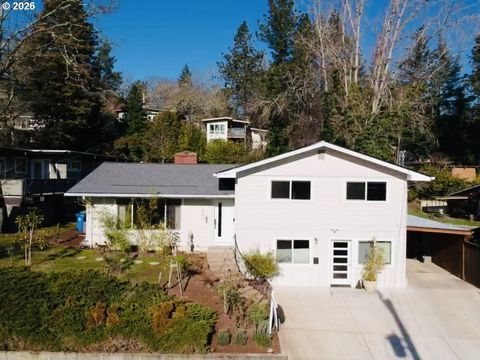 275 E 39TH AVE Eugene OR 97405