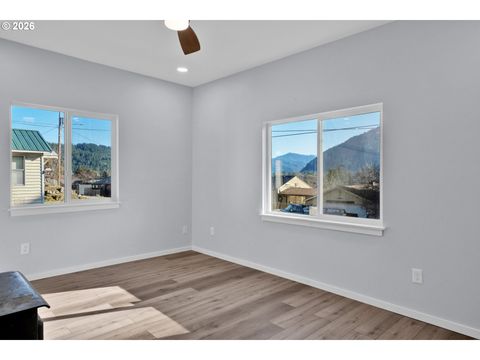 Tiny photo for 48247 E 2nd St, Oakridge, OR 97463 (MLS # 744826050)