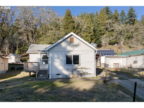 Tiny photo for 48247 E 2nd St, Oakridge, OR 97463 (MLS # 744826050)