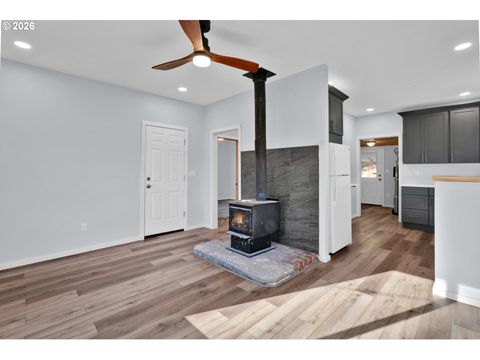 Tiny photo for 48247 E 2nd St, Oakridge, OR 97463 (MLS # 744826050)