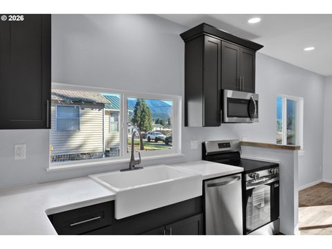 Tiny photo for 48247 E 2nd St, Oakridge, OR 97463 (MLS # 744826050)