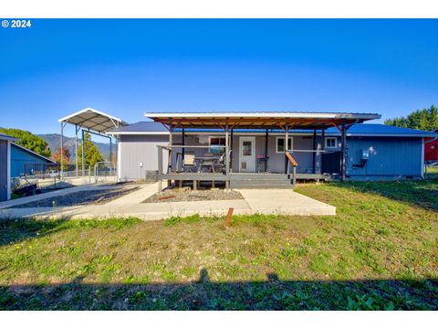 A home in Myrtle Creek