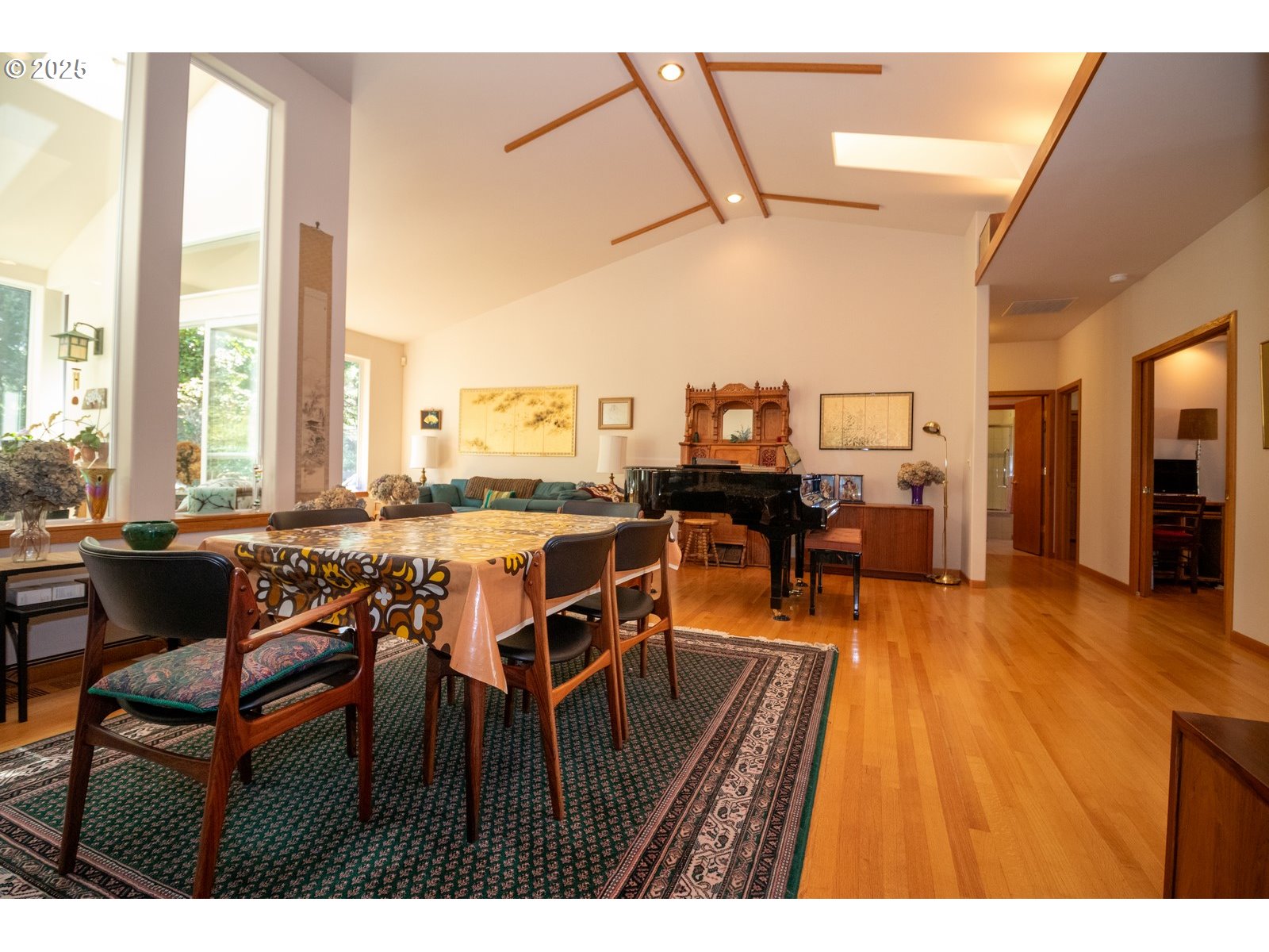 Florence, Oregon 97439, United States, 3 Bedrooms Bedrooms, ,3 BathroomsBathrooms,Residential,Active,102051