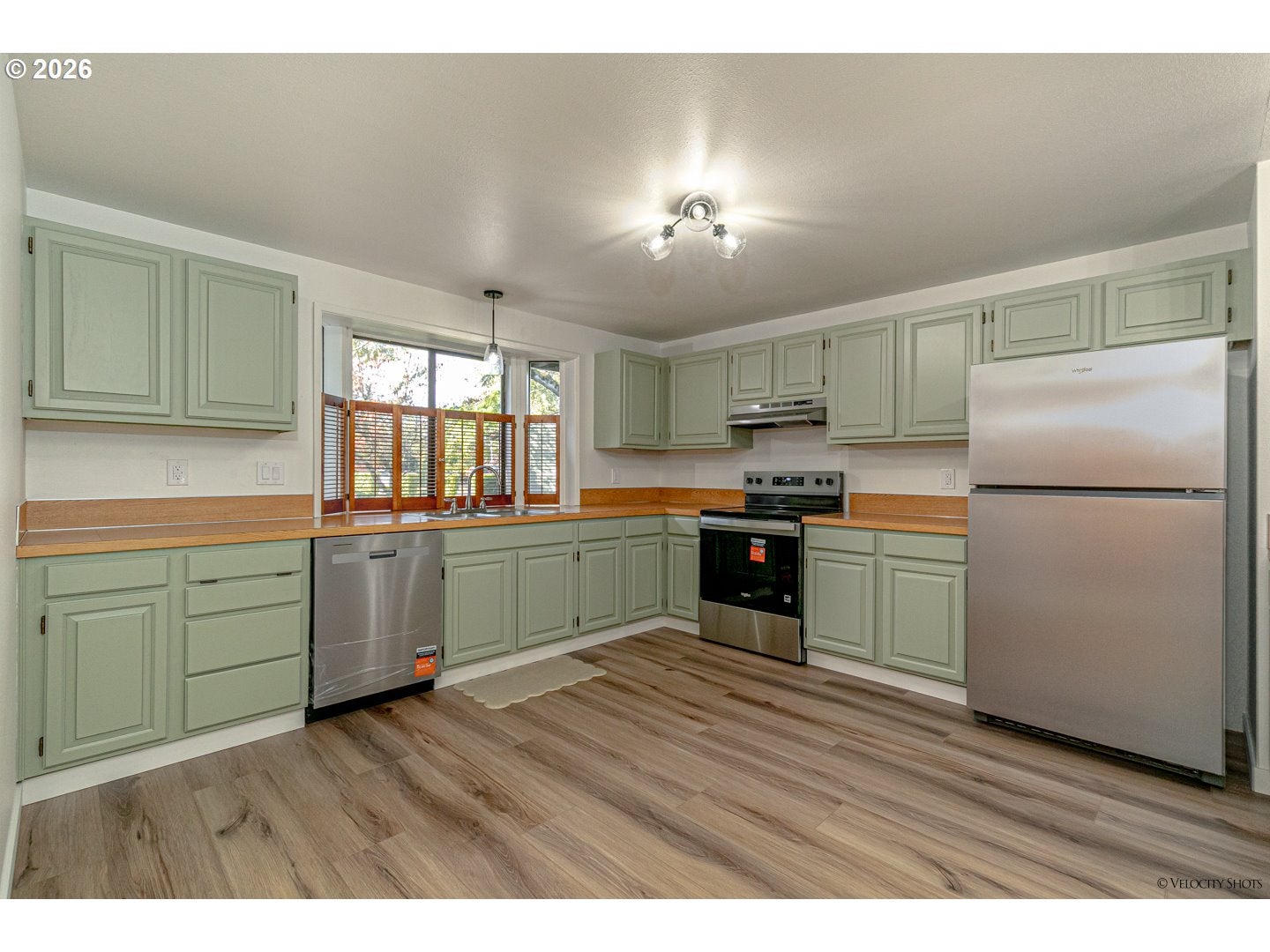 2412 SW INDIAN MARY CT