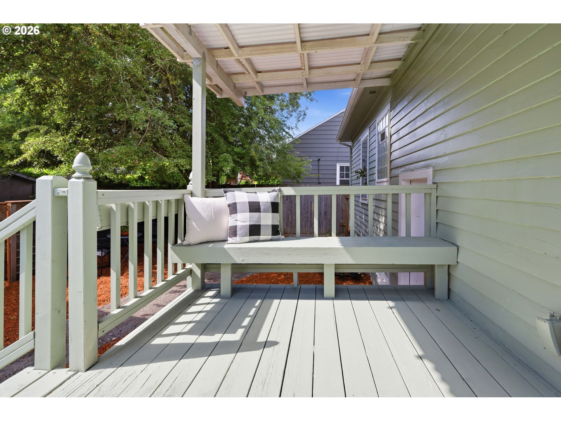 2611 SE 51st AVE A & B