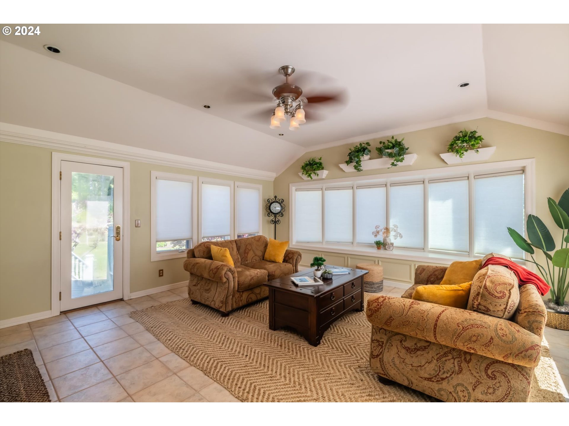 Bandon, Oregon 97411, United States, ,Commercial,Active,53607