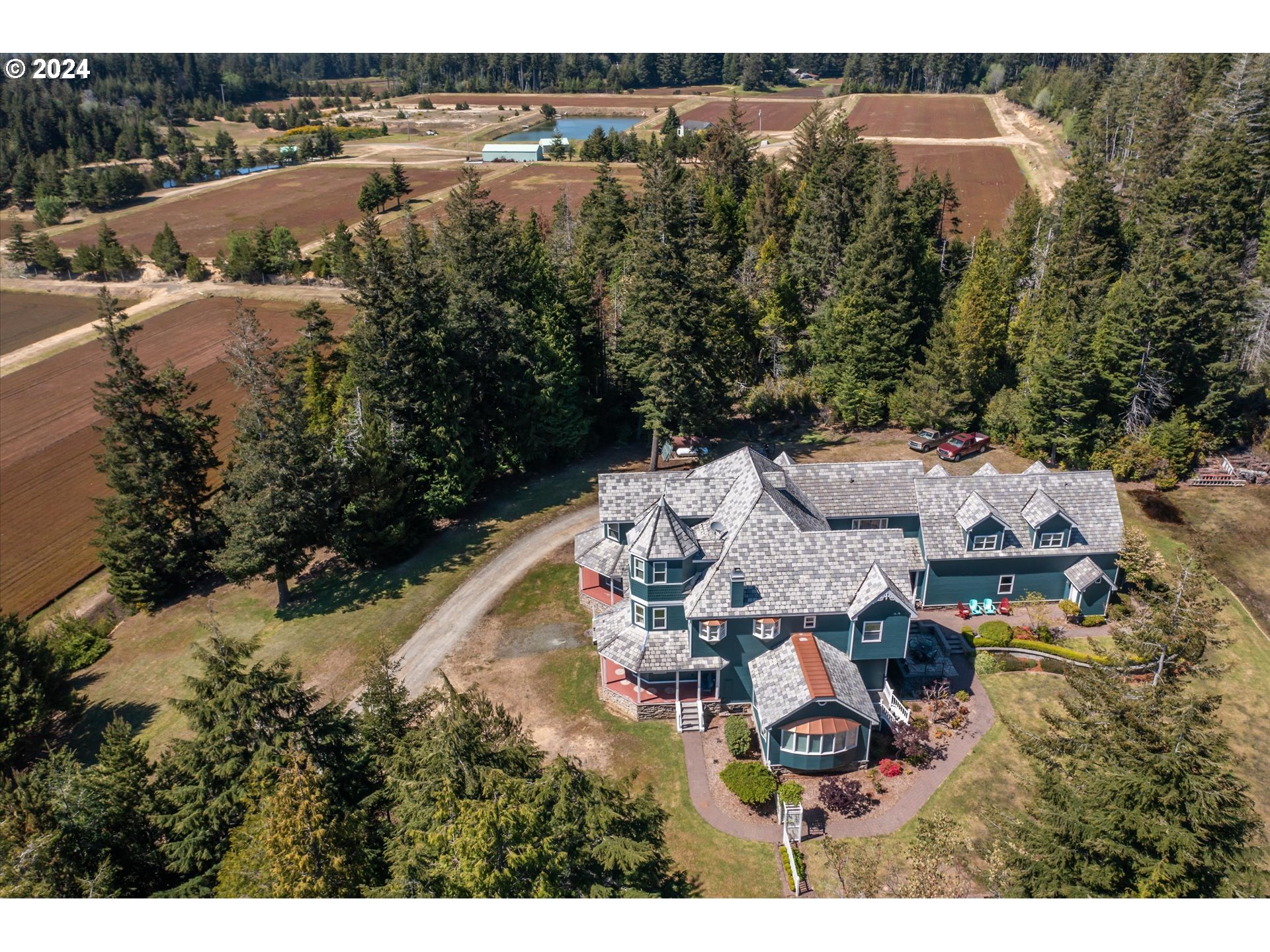 Bandon, Oregon 97411, United States, ,Commercial,Active,53607