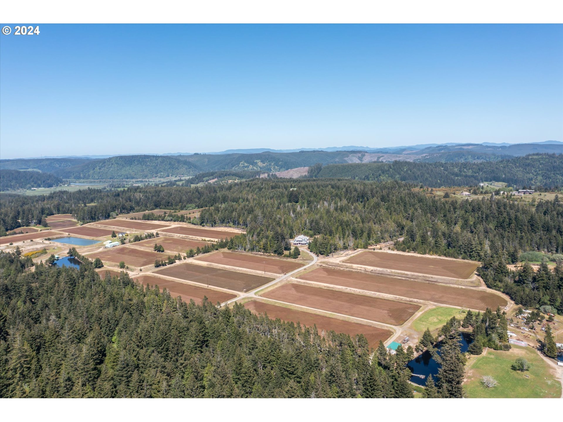 Bandon, Oregon 97411, United States, ,Commercial,Active,53607