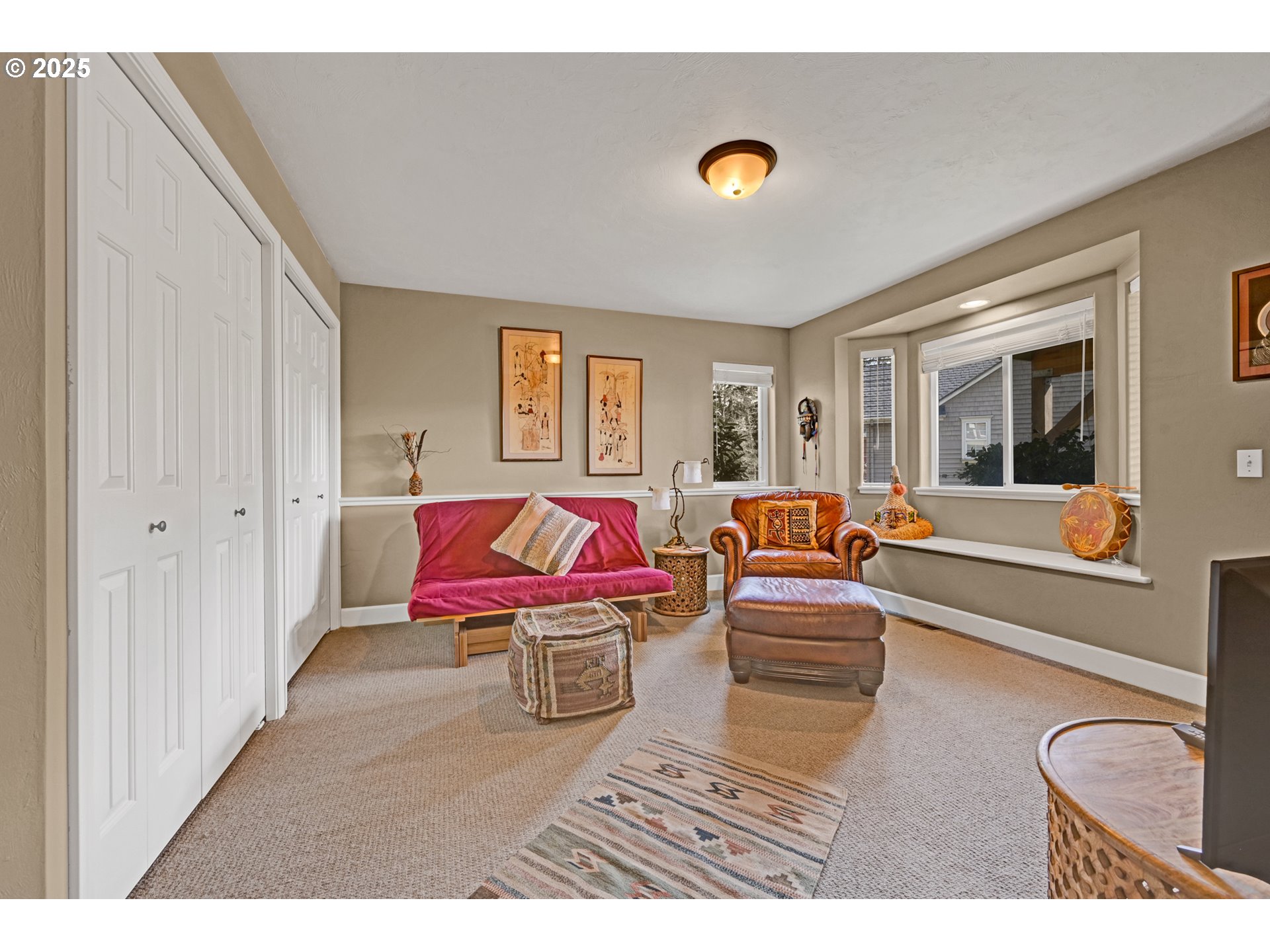 Eugene, Oregon 97405, United States, 3 Bedrooms Bedrooms, ,3 BathroomsBathrooms,Residential,Active,94420