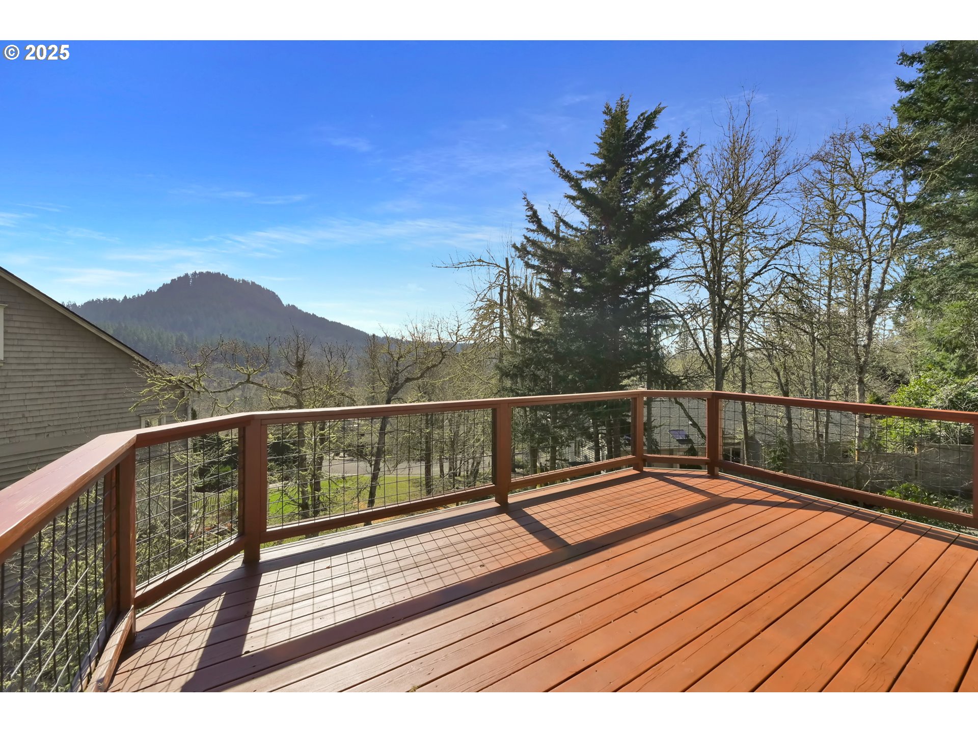 Eugene, Oregon 97405, United States, 3 Bedrooms Bedrooms, ,3 BathroomsBathrooms,Residential,Active,94420