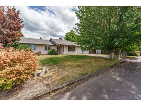 709 NW 6TH AVE Battle Ground WA 98604