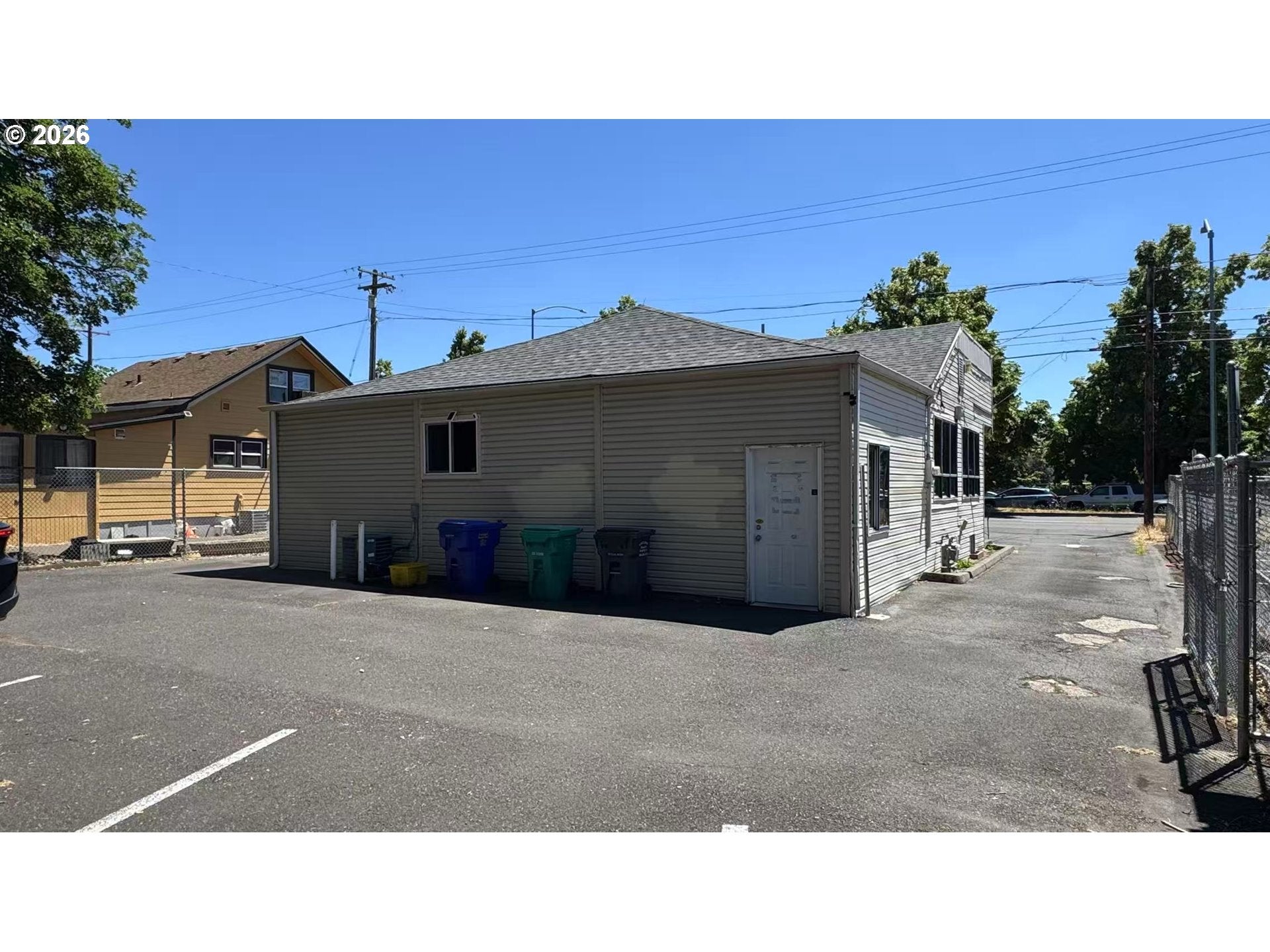 8729 SE POWELL BLVD