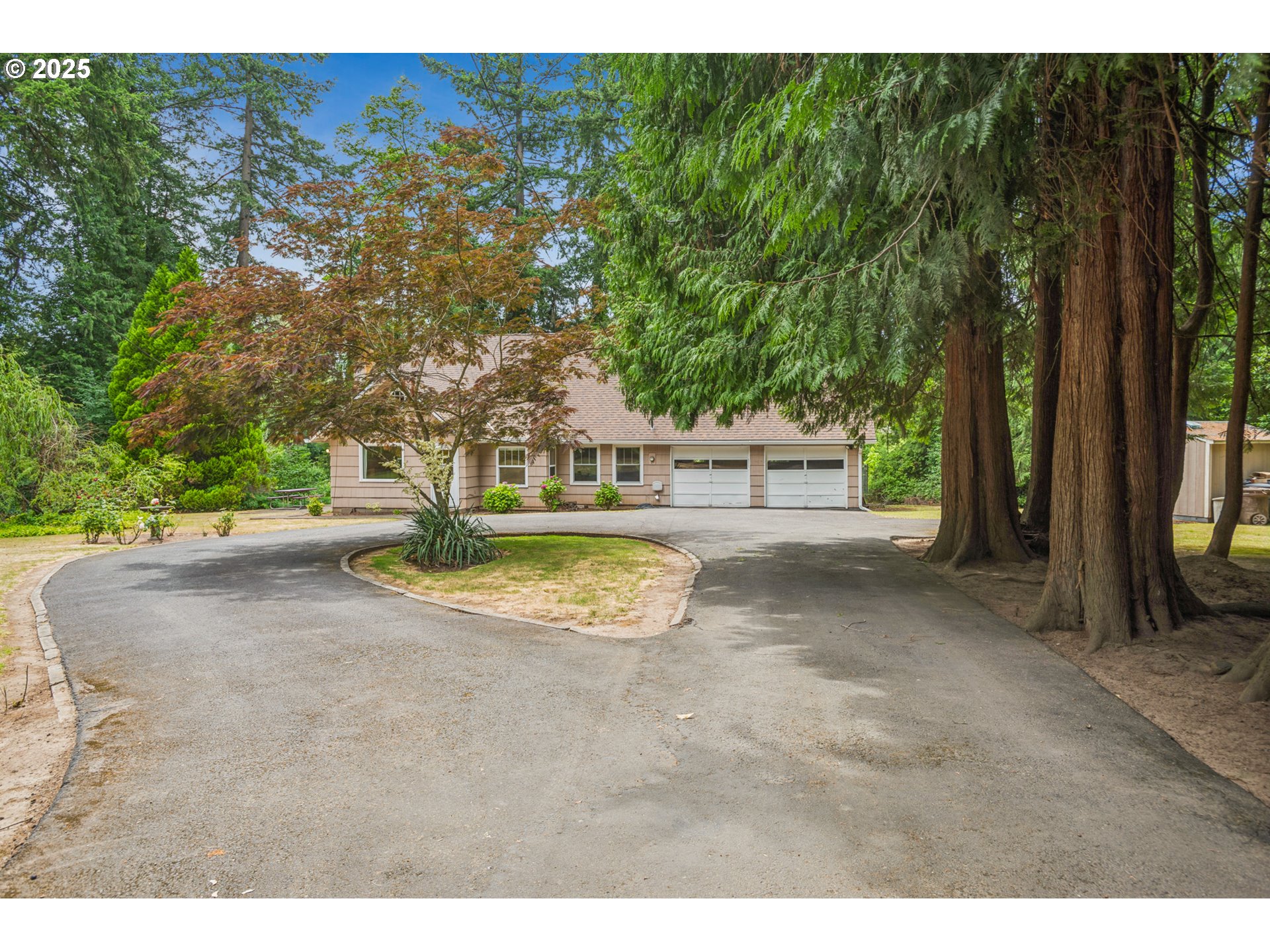 465 SE 24TH AVE