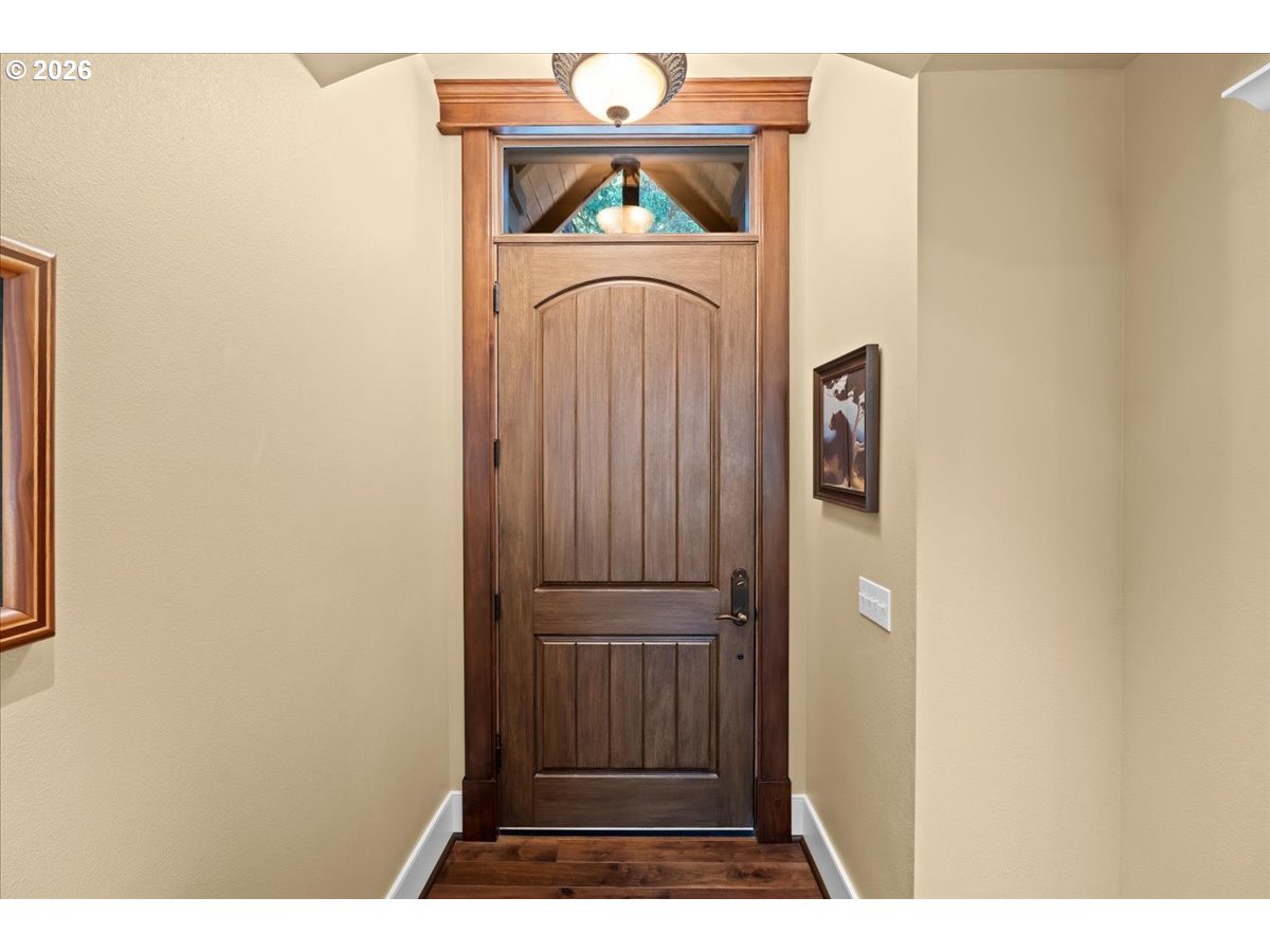 18800 SW LONGACRE ST