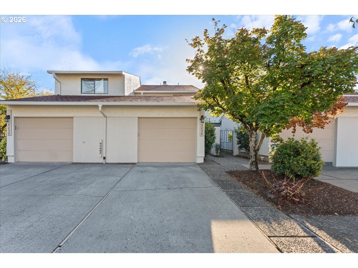 3250 NE 29TH ST