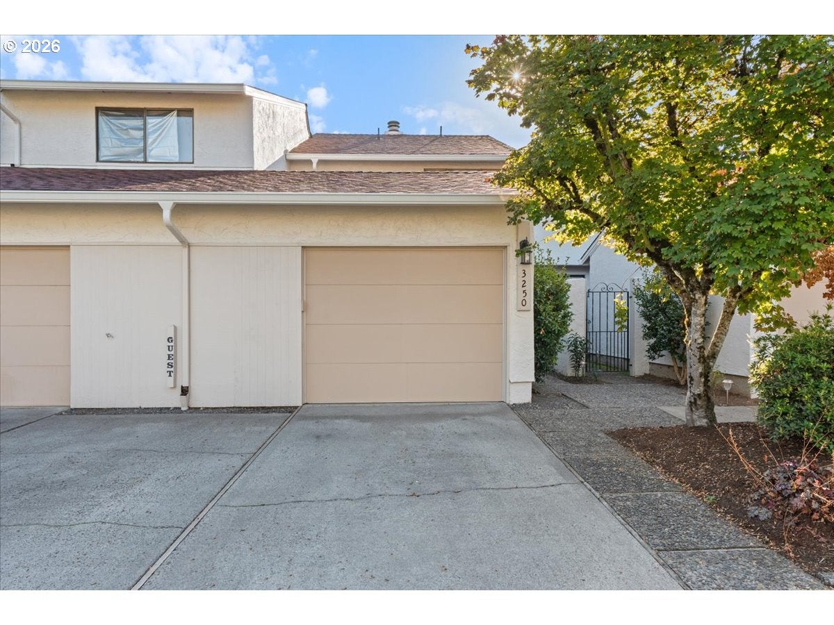 3250 NE 29TH ST