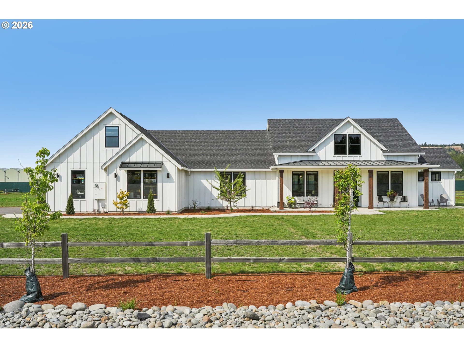 270 TULIP LN
