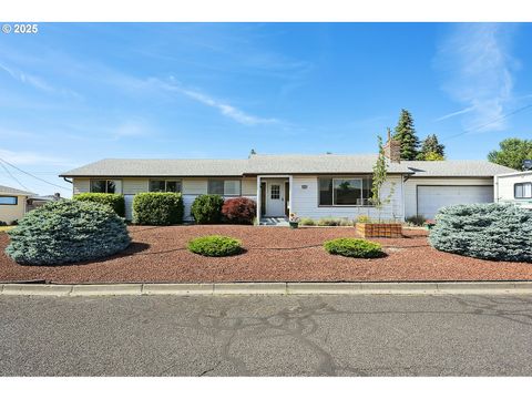 825 MAPLE DR Goldendale WA 98620