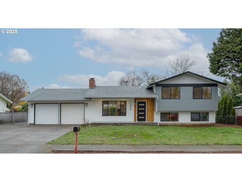 12903 NE STANTON ST Portland OR 97230