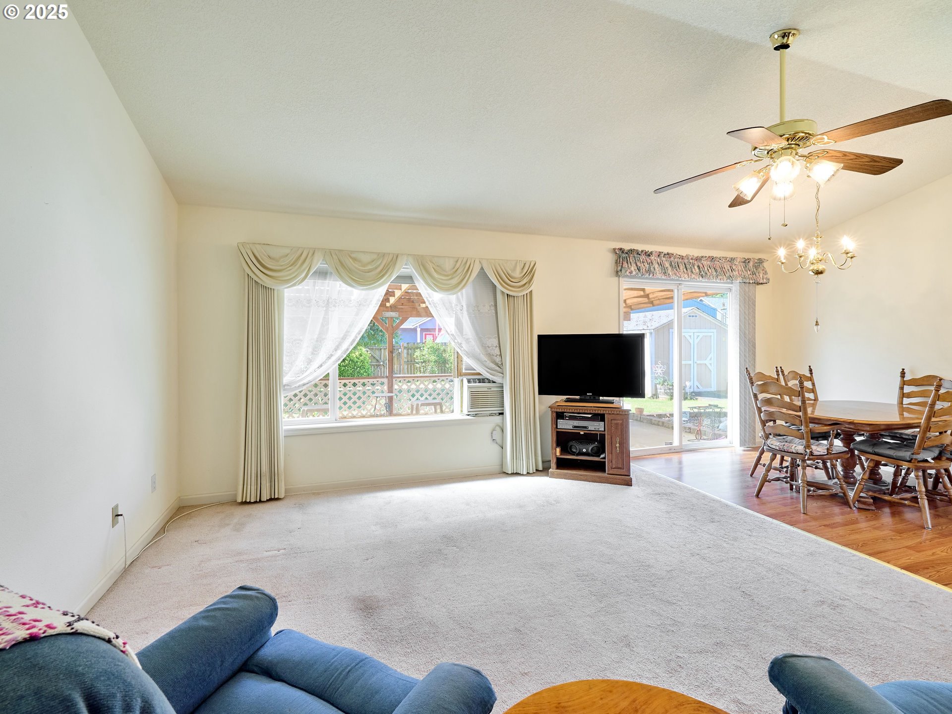 102 ASHLEY CT