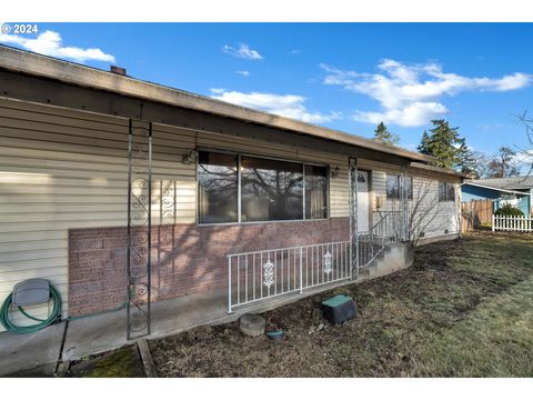 A home in Milwaukie