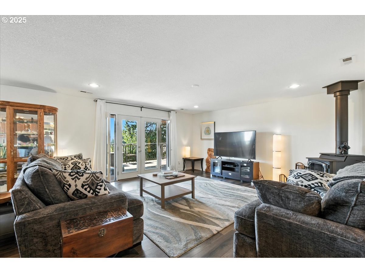 161 SAUER RD