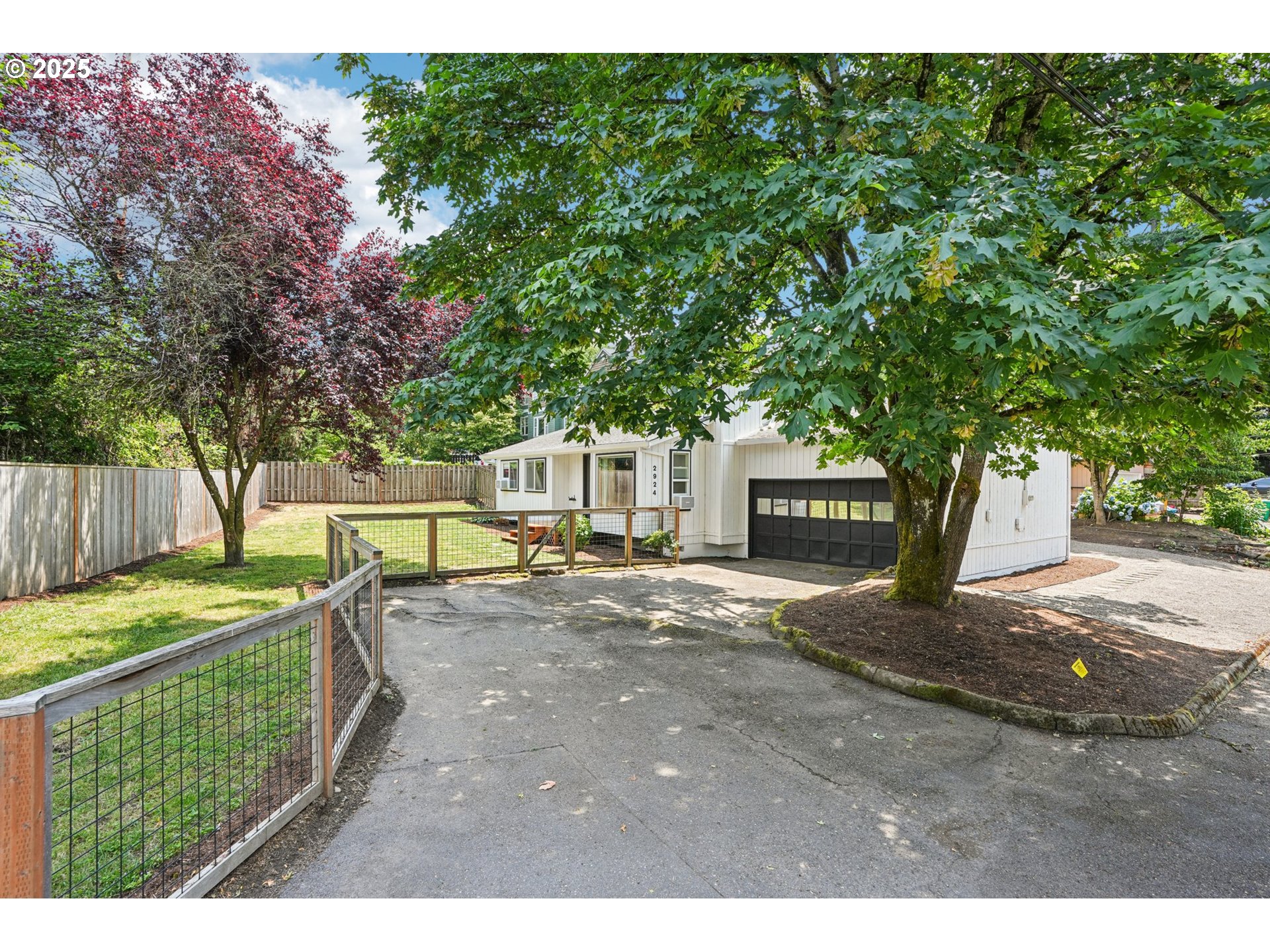 2924 SW MULTNOMAH BLVD